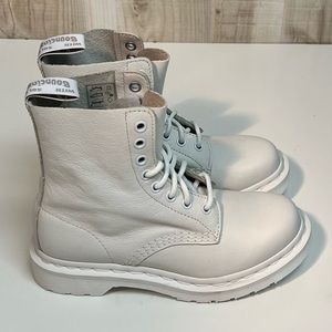 Dr. Martens 1460 PASCAL MONO 8 Eye Women’s Leather Boots Shoes 24480100 White